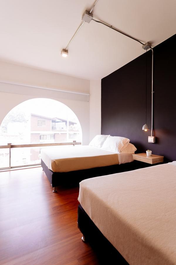 Two Br Apartment Lleras Medellín Buitenkant foto